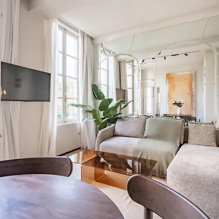 Appartement Chic Renovated Apartment, Heart Of